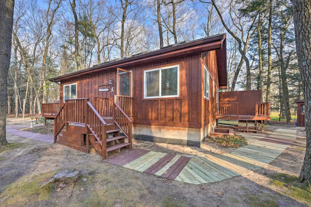 Cozy Anglers Hideaway About Half Mi To Lake Michigan! Montague Exterior photo